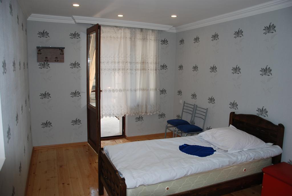 מסטיה Keti Pilpani Guesthouse מראה חיצוני תמונה