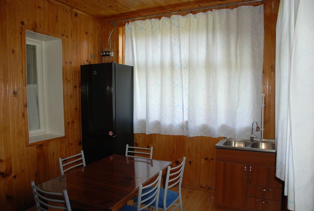 מסטיה Keti Pilpani Guesthouse מראה חיצוני תמונה